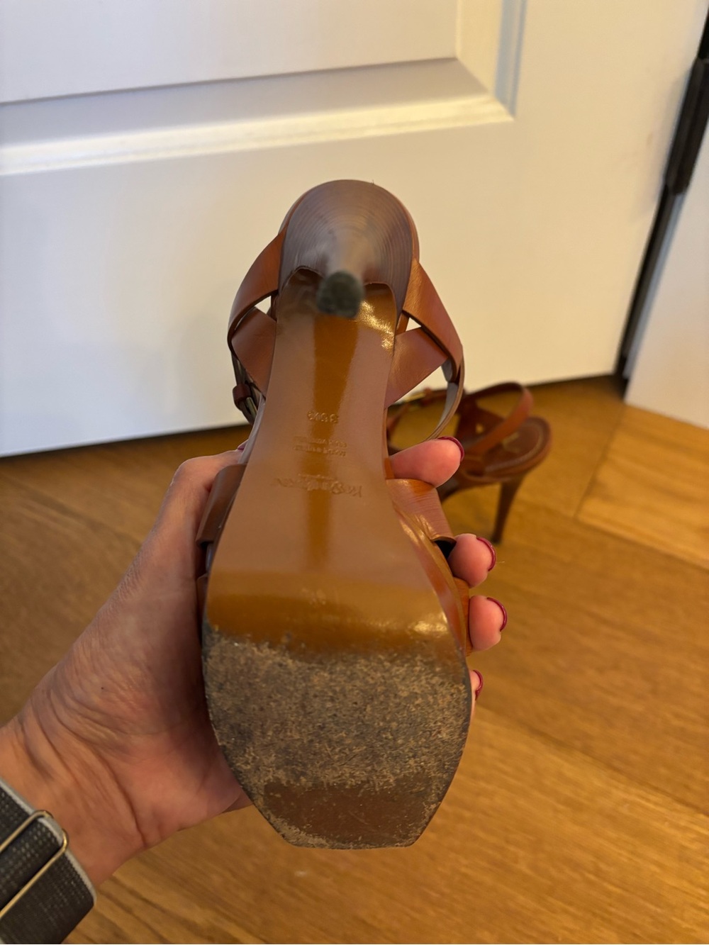 Yves Saint Laurent Tan Leather T-Strap Sandal in Brown - Picture 5 of 9